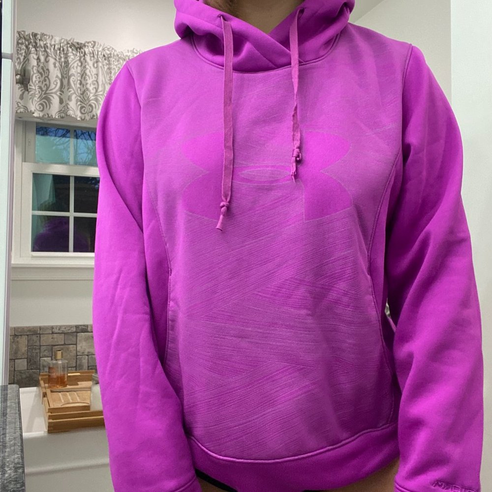 Under Armour Sweatshirt